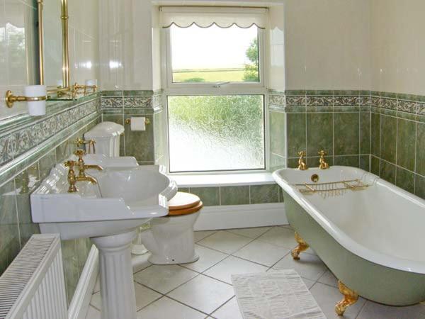 Villa The Grange Walton West Exterior foto
